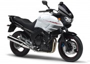 Tapety Yamaha